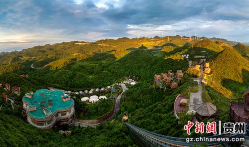 貴州六盤(pán)水 避暑游再開(kāi) 涼 方 游客高山露營(yíng)享清涼